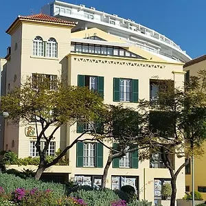 Turisticos Avenue Park Apartmanhotel