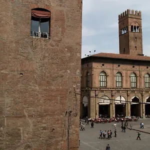 Casa Isolani Piazza Maggiore 1.0 Bologna